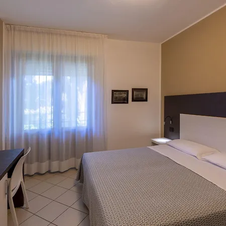 Hotel La Tavernetta 3*