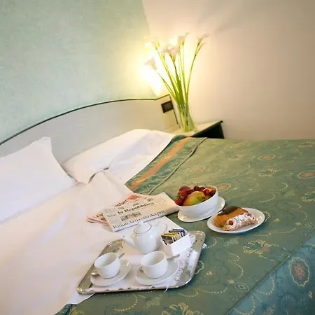 Hotel La Tavernetta 3*