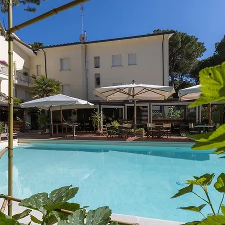 Ξενοδοχείο La Tavernetta 3*