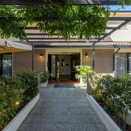 Hotell La Tavernetta 3*